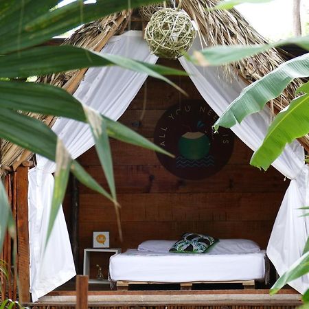 El Buho Bacalar Eco-Cabanas Hostal Exteriör bild