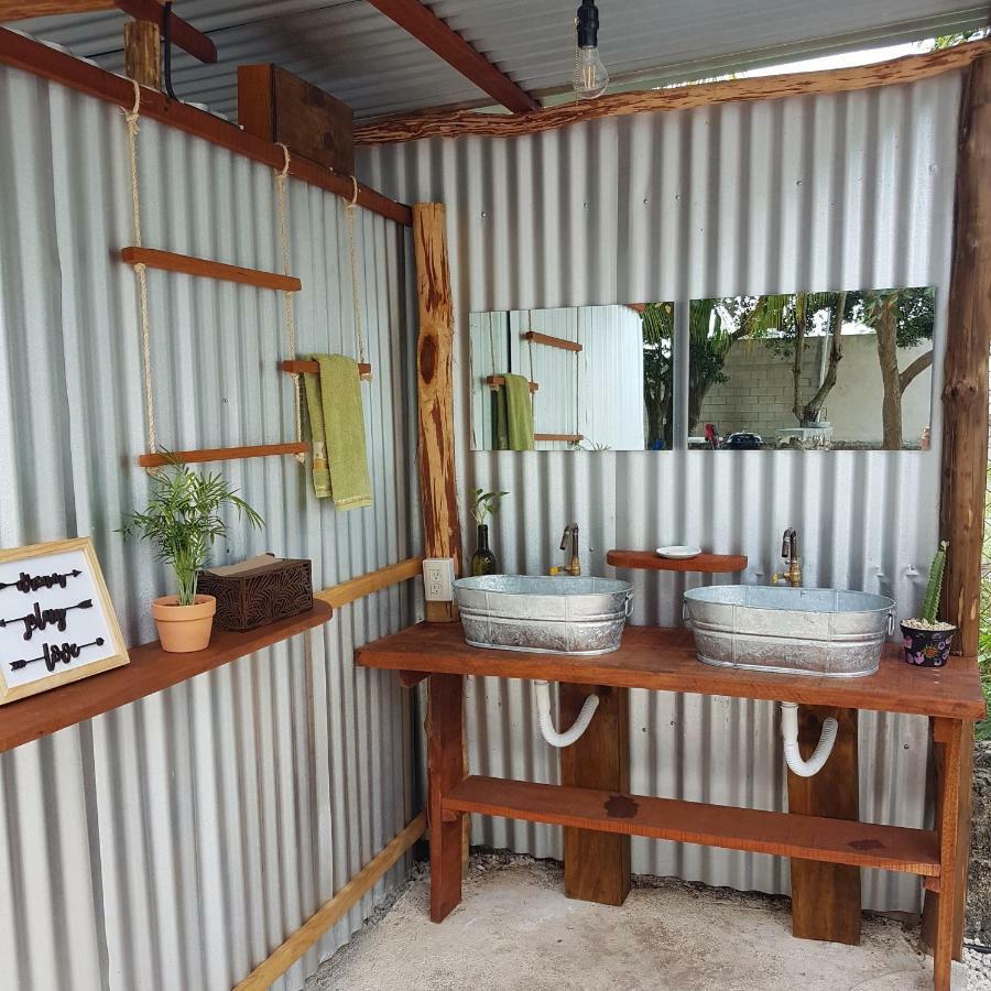 El Buho Bacalar Eco-Cabanas Hostal Exteriör bild