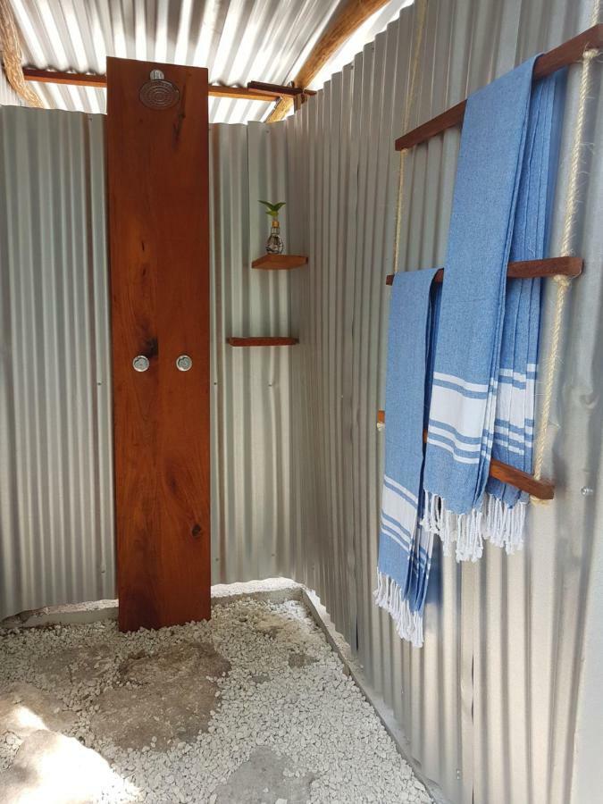 El Buho Bacalar Eco-Cabanas Hostal Exteriör bild