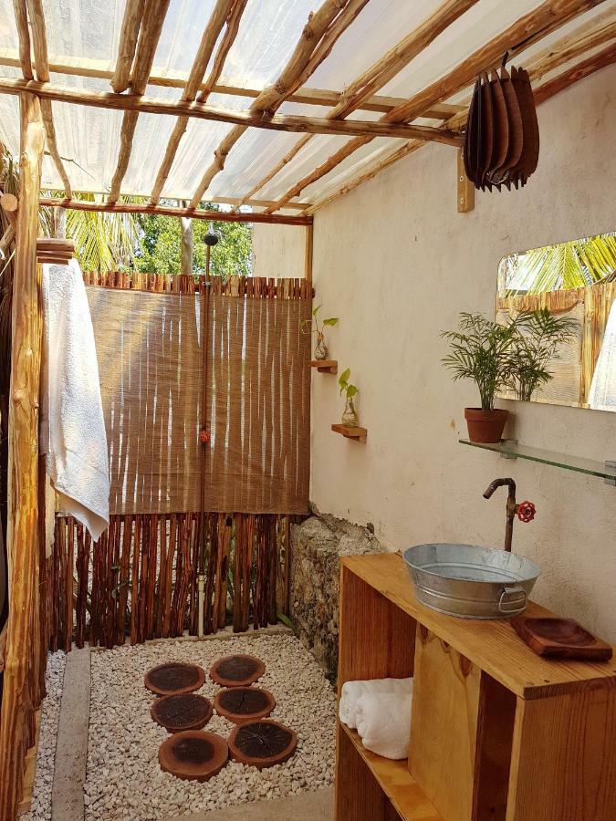 El Buho Bacalar Eco-Cabanas Hostal Exteriör bild